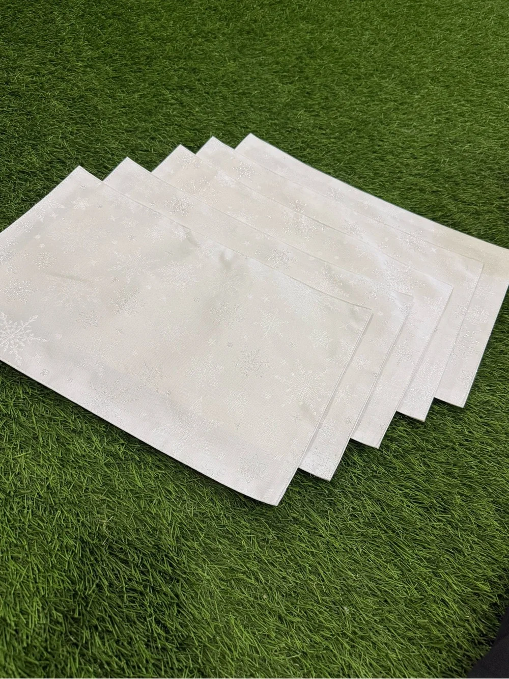 Snowflake Place Mat Table Coverings - Set of 4